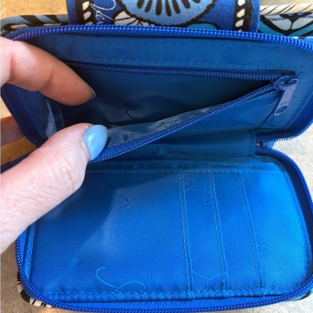 Vera Bradley Blue Bayou Smartphone Wristlet Wallet (retired) - Picture 8 of 12